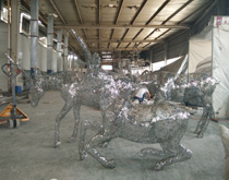 不銹鋼鏤空鹿RH7009